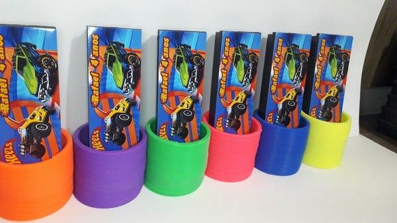 Kit Dominó e Mola Maluca Tema Hot Wheels