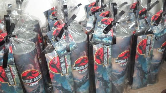 Kit Domino e Pega Varetas Jurassic Park
