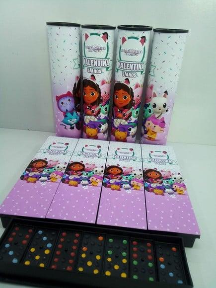 Kit Domino e Pega Varetas Mundo Mágico da Gabi
