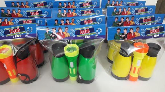 Kit Dpa Binoculo Zoom 4 Vezes e Lanterna