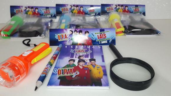Kit Dpa Bloquinho + Mini Lápis + Lanterna + Lupa