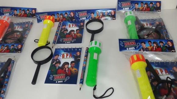 Kit Dpa Bloquinho + Mini Lápis + Lanterna + Lupa