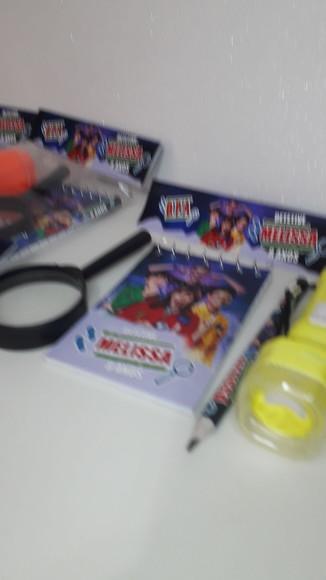 Kit Dpa Bloquinho + Mini Lápis + Lupa