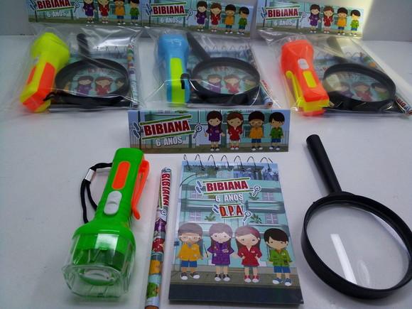 Kit Dpa Bloquinho+mini Lápis+lanterna+lupa