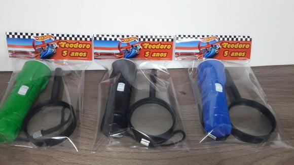 Kit Lanterna e Lupa Tema Hot Wheels