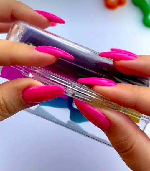 Kit Maletinha Acrílica + Massinha de Modelar + 3 Forminhas m