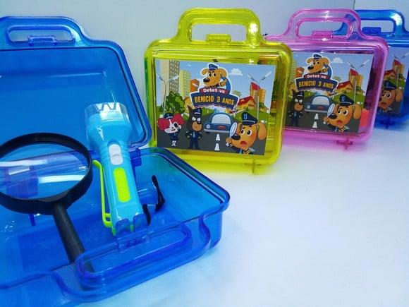 Kit Maletinha Lanterna e Lupa Detetive Labrador