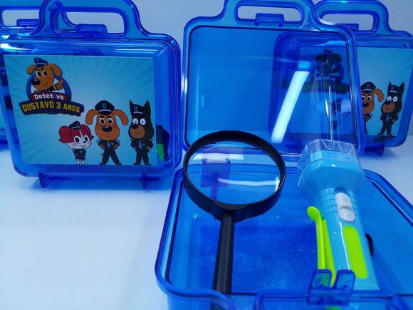 Kit Maletinha Lanterna e Lupa Detetive Labrador
