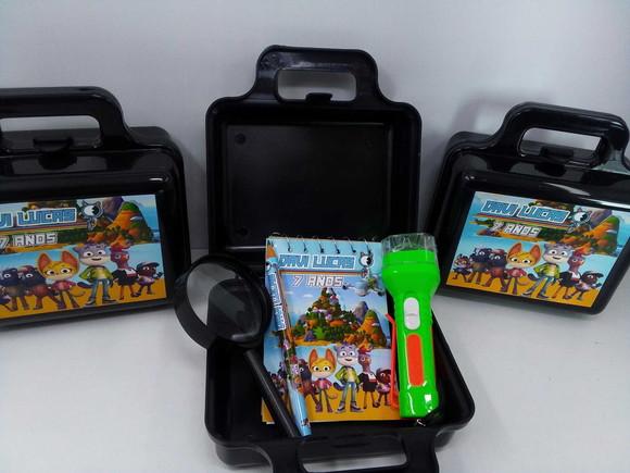 Kit Maletinha Plastica + Lupa + Lanterna +bloquinho+lápis