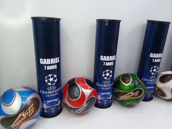 Kit Pega Vareta + Mini Bola Macia 6x6cm Tema Futebol