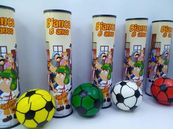 Kit Pega Varetas + Mini Bola Macia 6x6cm Tema Chaves