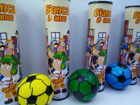 Kit Pega Varetas + Mini Bola Macia 6x6cm Tema Chaves