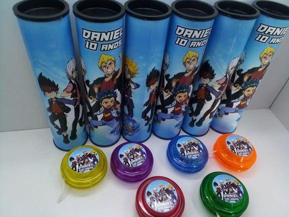 Kit Pega Varetas e Ioio Personalizado Tema Beyblade