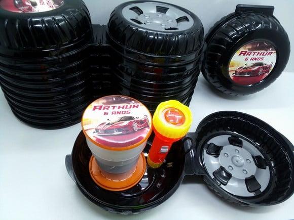 Kit Pote Roda + Copo Retratil + Lanterna Tema Ferrari