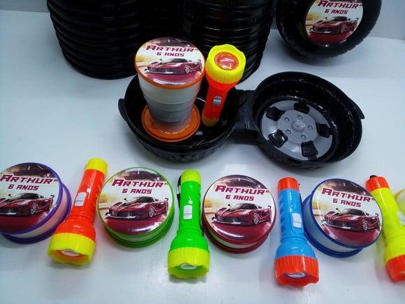 Kit Pote Roda + Copo Retratil + Lanterna Tema Ferrari