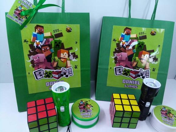 Kit Sacolinha + Cubo+ Copo Retrátil + Lanterna Minecraft