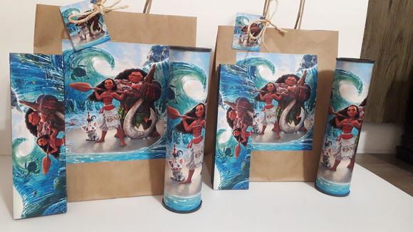 Kit Sacolinha + Domino + Pega Varetas Tema Moana