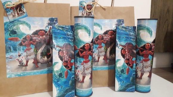Kit Sacolinha + Domino + Pega Varetas Tema Moana