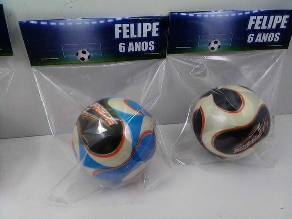 Mini Bola Macia Tamanho 6x6cm Tema Futebol
