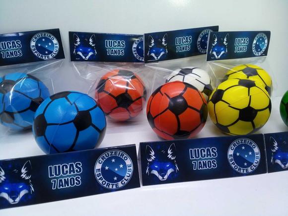 Mini Bola Macia Tamanho 6x6cm Tema Cruzeiro