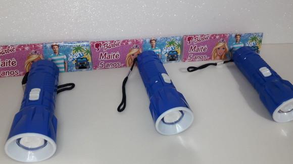 Mini Lanterna de Plástico Sortidas Lapela Tema Barbi e Ken