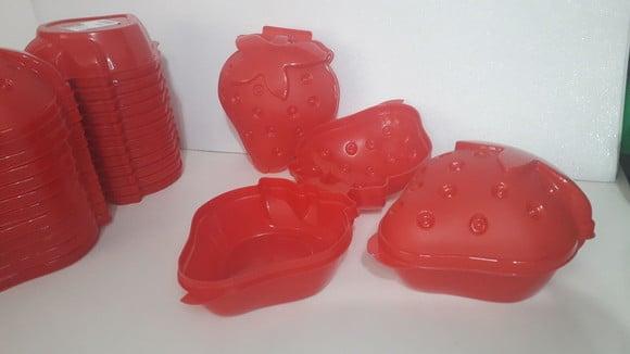Pote em Formato de Morango sem Personalizar