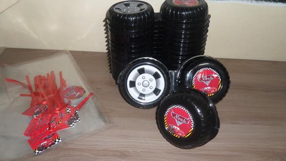 Pote em Formato de Roda Capacidade: 340 ml Personalizado