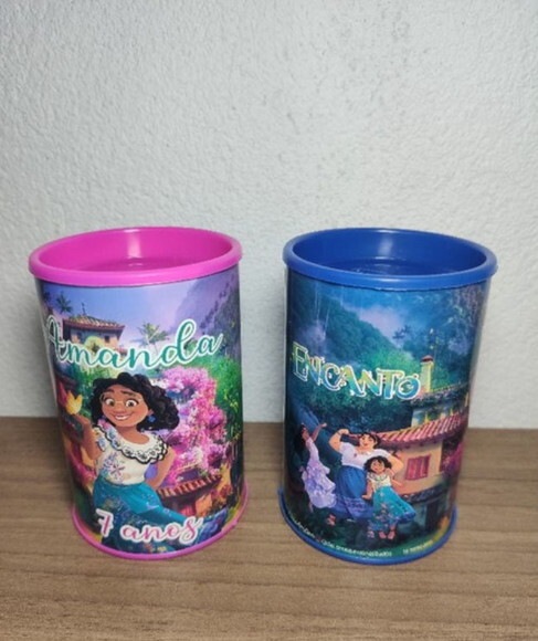 Lembrancinha Encanto Cofre de Plastico Personalizado