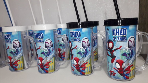 Lembrancinha Aranha Verso Copo com Tampa e Canudo 300ml