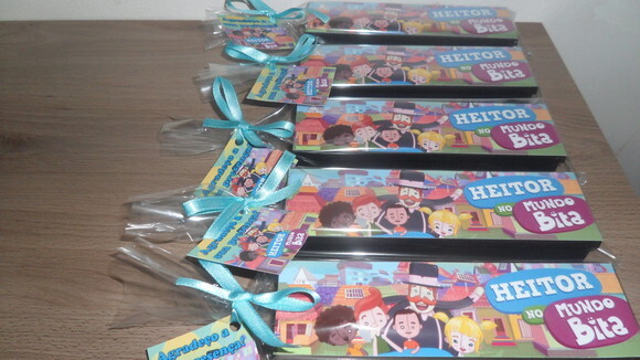 Lembrancinha Mundo Bita Domino Personalizado