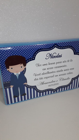 Lembrancinha Dama e Pajem Estojo de Colorir com Desenhos Kit com 