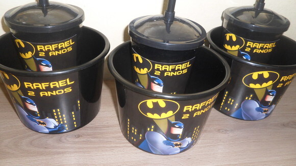 Kit Balde de Pipoca de 1,5 Litro + Copo Tampa Canudo Batman