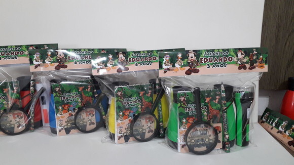 Kit Binoculo + Lanterna + Lupa + Bloquinho + Mini Lápis