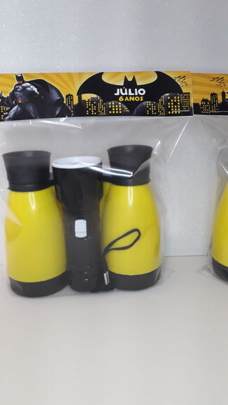 Kit Binoculo e Lanterna Tema Batman
