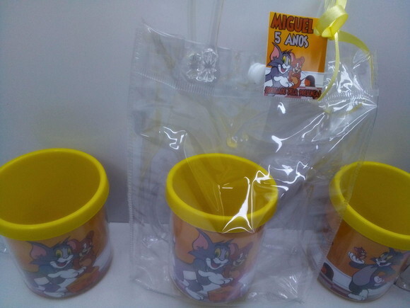 Kit Caneca Acrilica+ Sacolinha Tema Tom e Jerry
