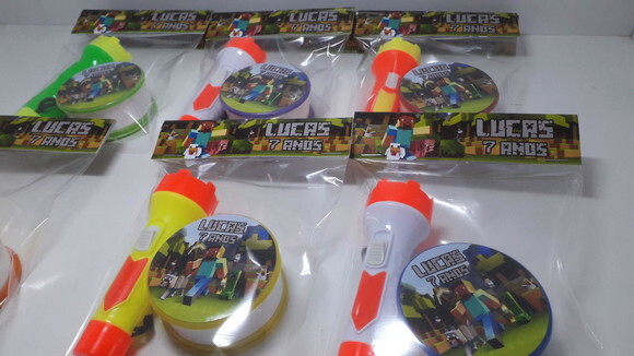 Kit Copo Retratil + Mini Lanterna Tema Minicraft
