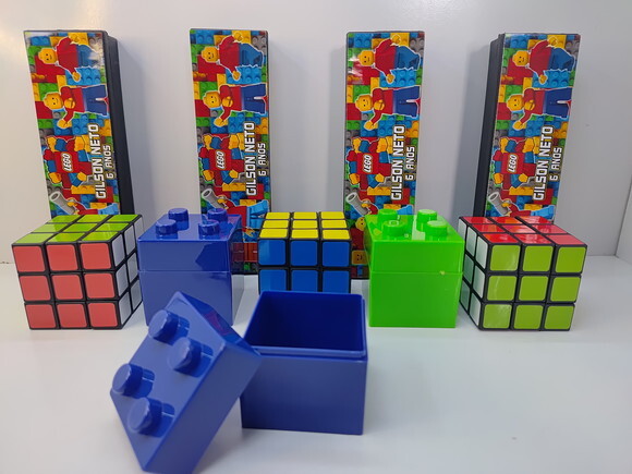 Kit Dominó + Mini Caixinha 5cm + Cubo Tema Lego