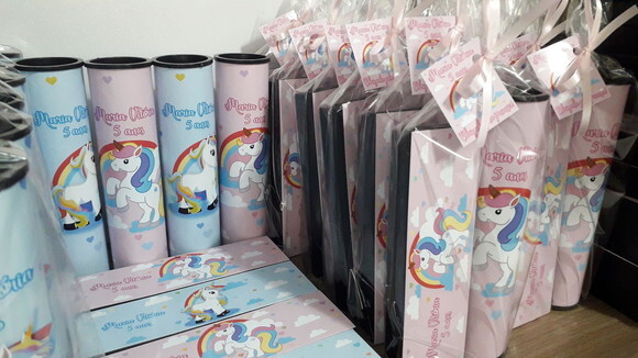 Kit Domino e Pega Varetas Personalizado Unicornio