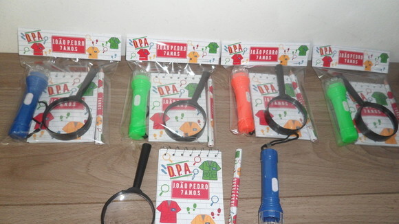 Kit Dpa Bloquinho + Mini Lápis + Lanterna + Lupa