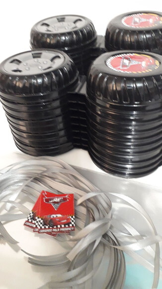 Lembrancinha Carros Pote em Formato de Roda Capacidade: 340 ml