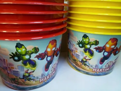 Balde de Pipoca 1,5l Tema Homem de Ferro e Seus Amigos