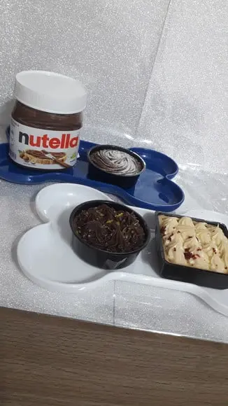Bandeja em Formato de Osso Medidas: 24cm x 15cm x 2cm