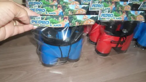 Binoculo de Plástico Colorido com Zoom Dora Aventureira