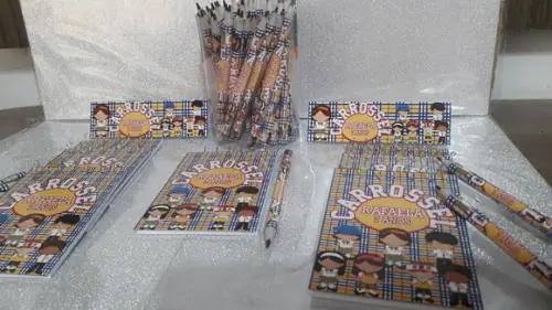 Bloquinho Mini Lápis + Lapela Tema Carrossel