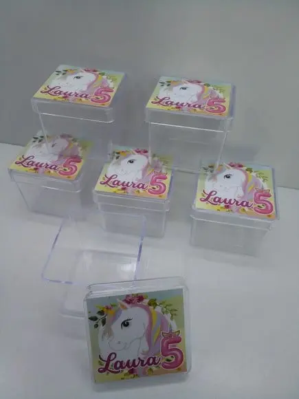 Caixa Acrílica 4x4cm Personalizado Tema Unicórnio