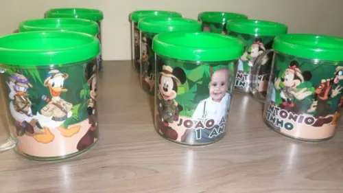 Caneca Acrilica para Foto Tampa de Rosquear Mickey Safari