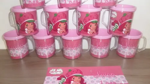 Caneca Acrilica para Foto Tampa de Rosquear Moranguinho