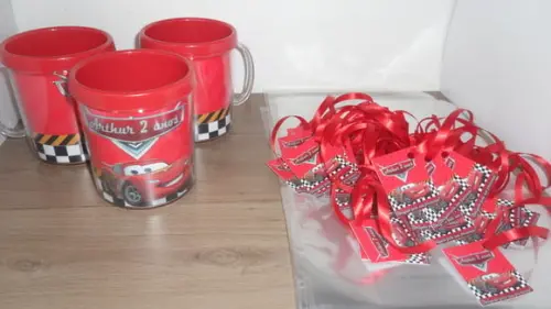Caneca Acrilica para Foto Tampa de Rosquear Tema Carros