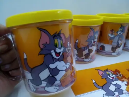 Caneca Acrilica para Foto Tampa de Rosquear Tom e Jerry