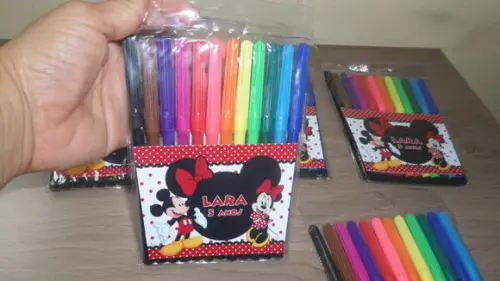 Canetinhas Kit com 12 Cores Tema Minnie e Mickey